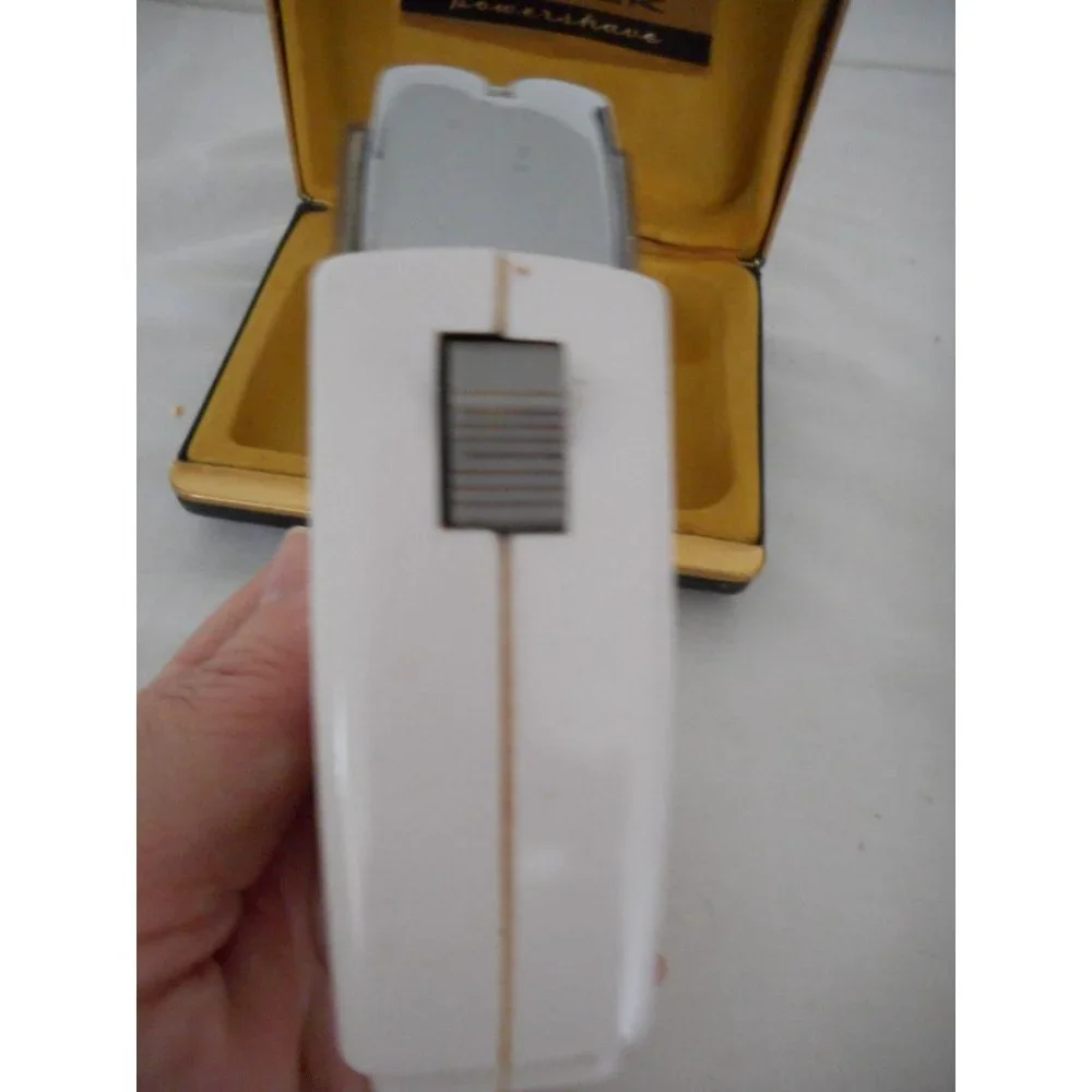 Vintage Schick Powershave Electric Razor no cord